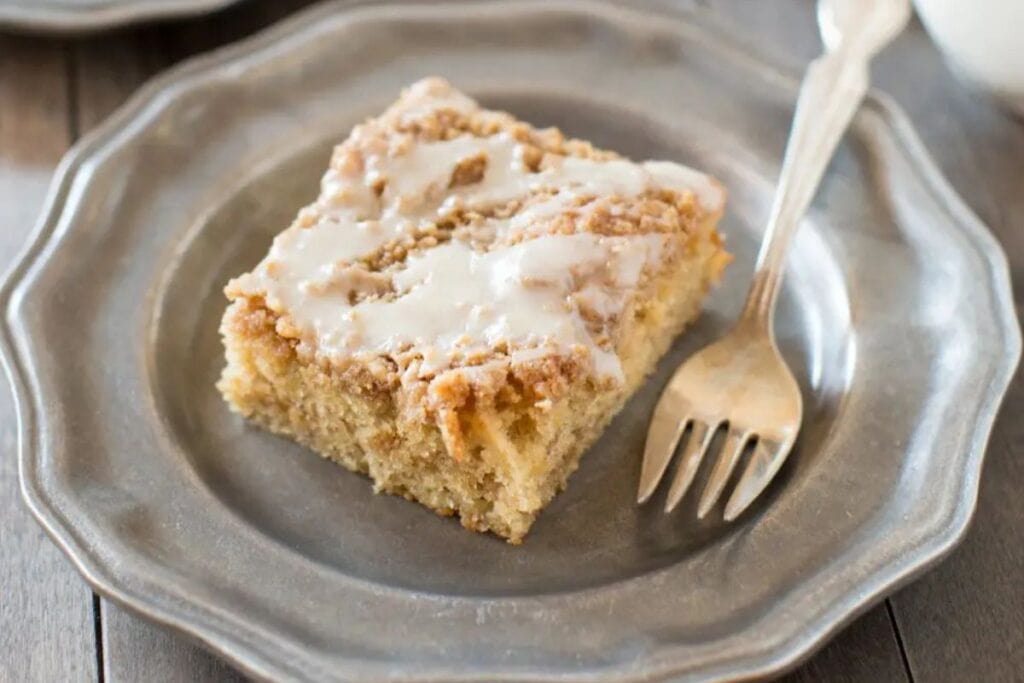 Banana Crumb Cake by Kristine In Between