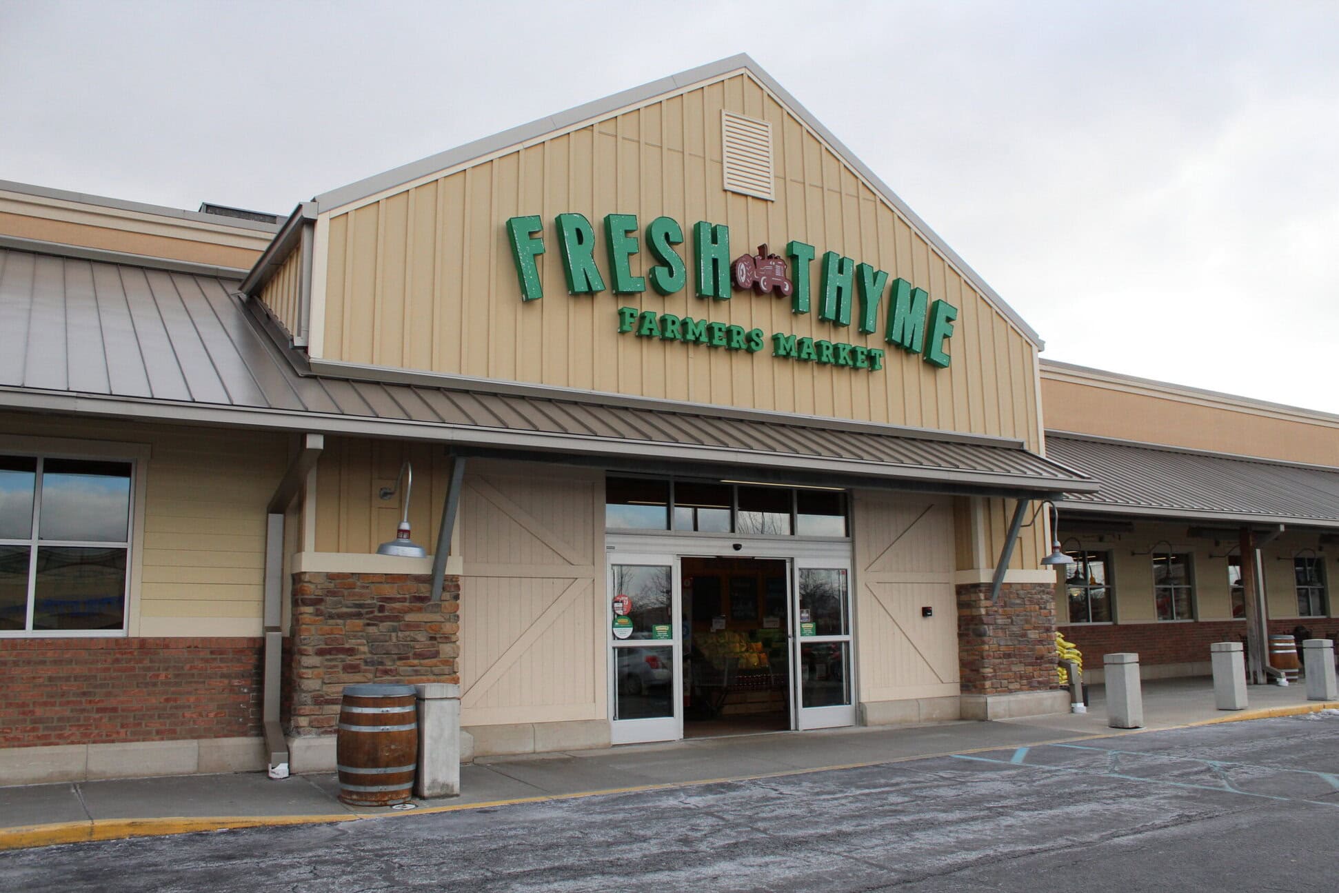 Fresh Thyme Lafayette IN 50980684756 1 scaled