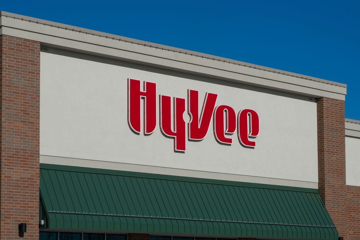Hy VeeWolterke 1