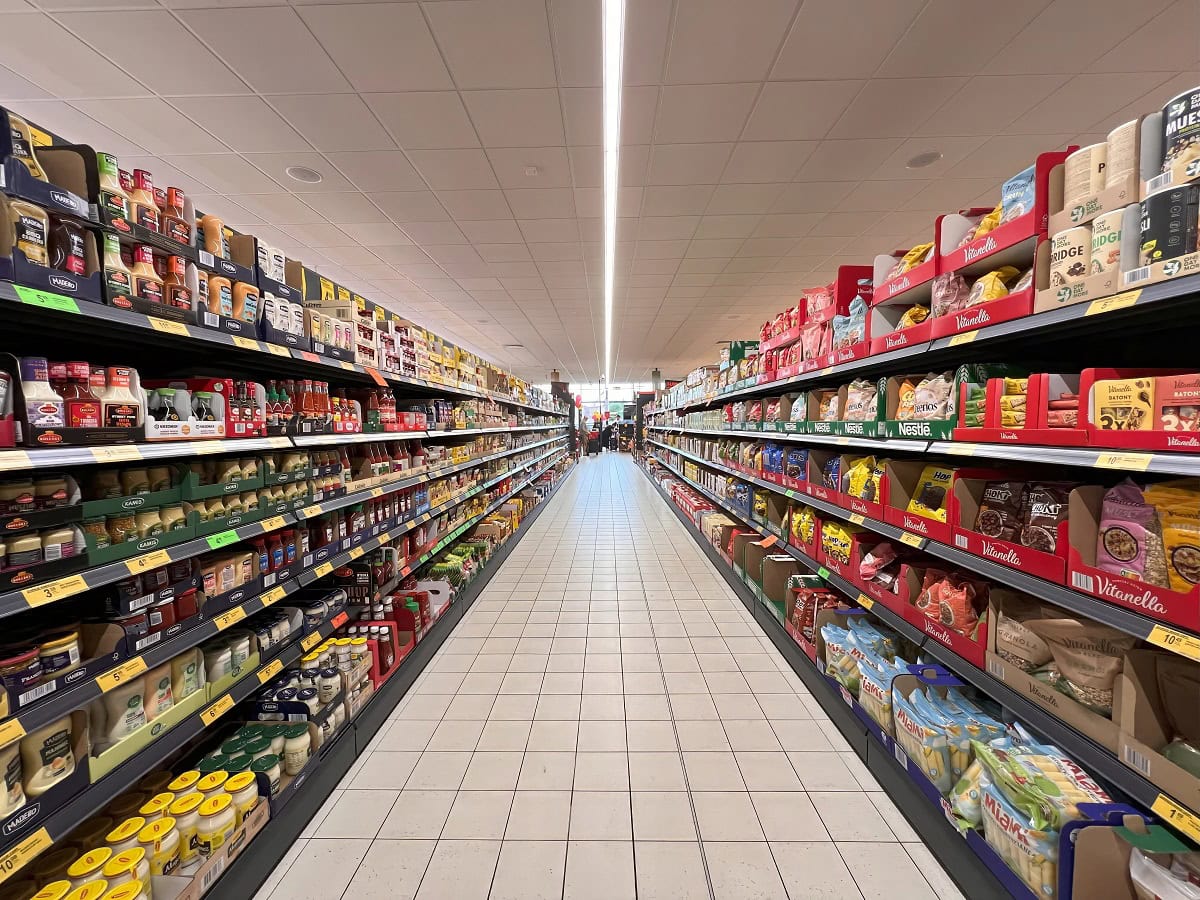 Store interiorkle1njke@gmail.com