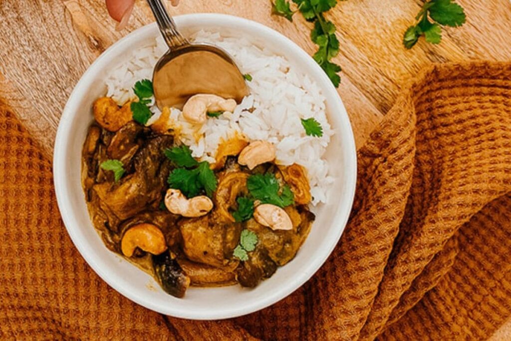 Vegan Mushroom Korma by The Grumpy Olive