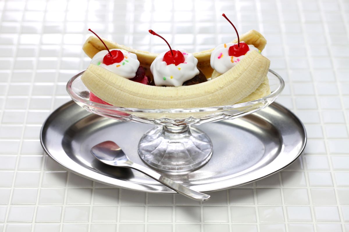 banana splitAsimojet