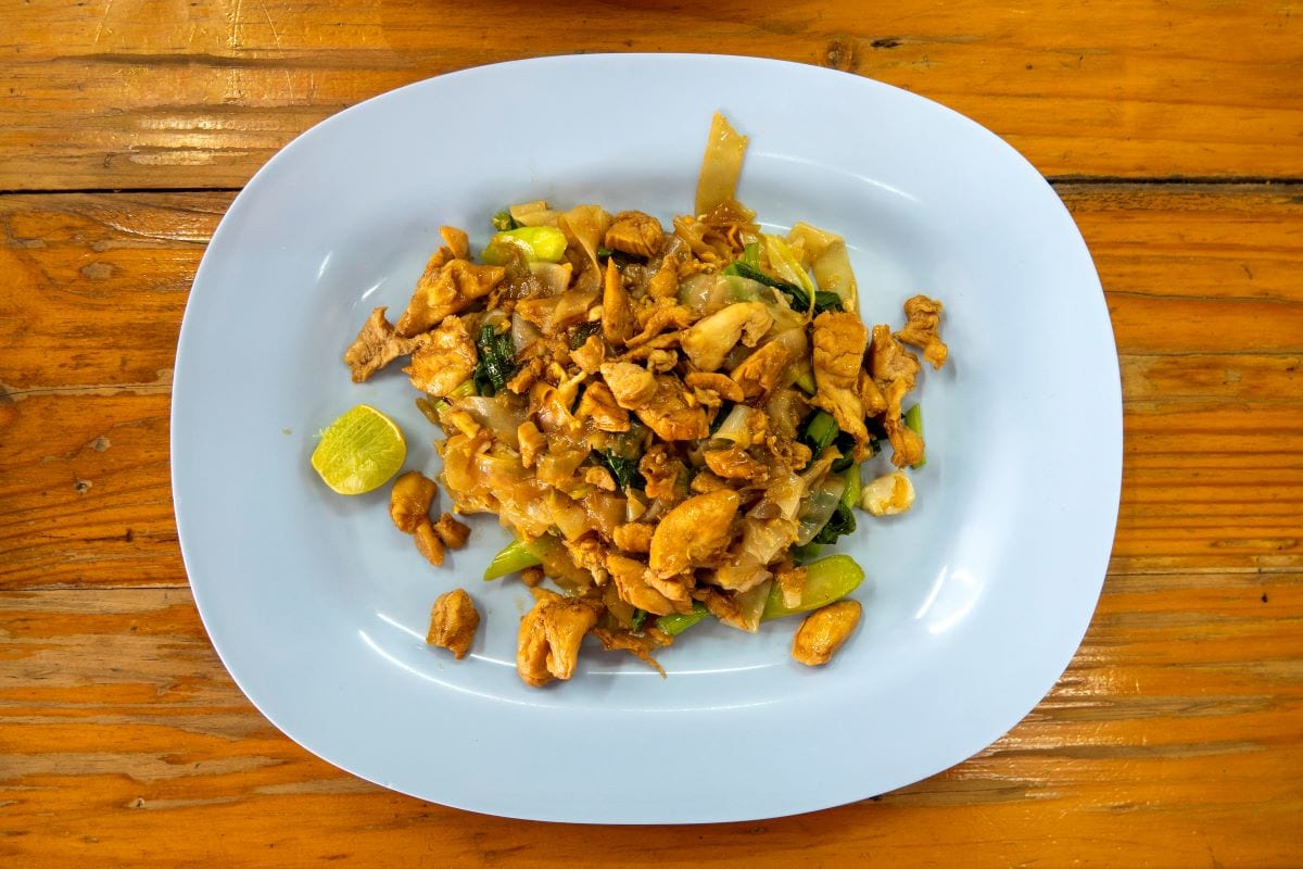 thai fried pad see ewonlyfabrizio