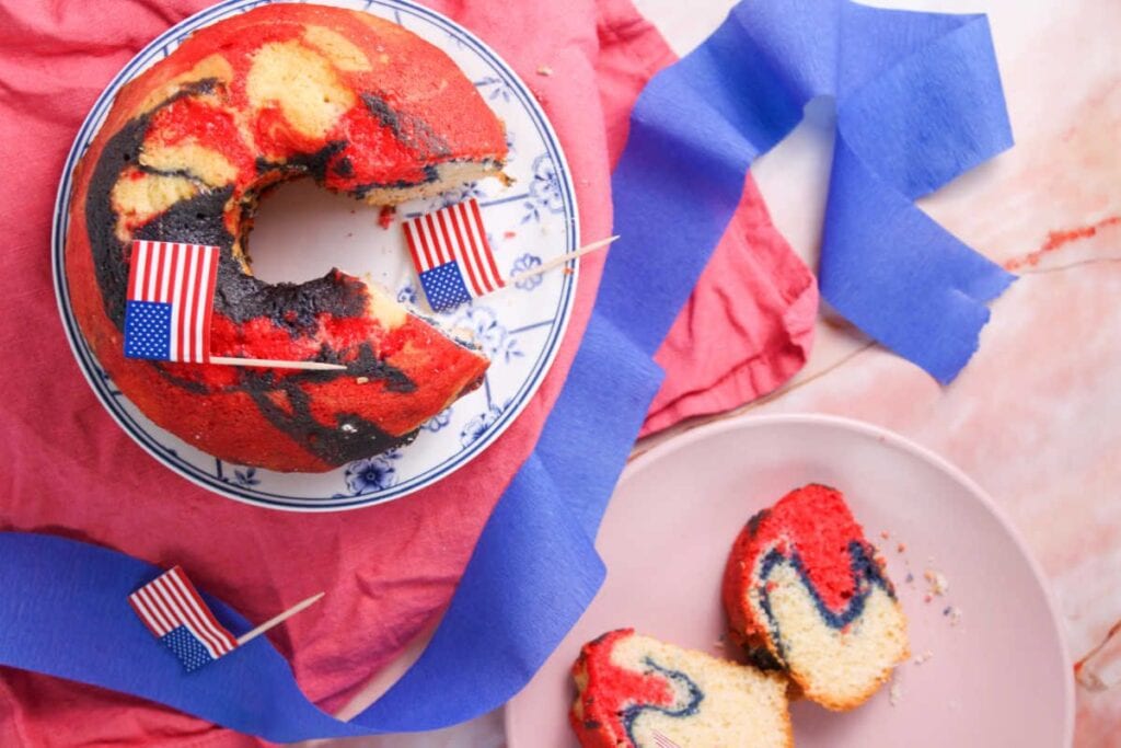 4th of July Bundt Cake by Mommy Evolution