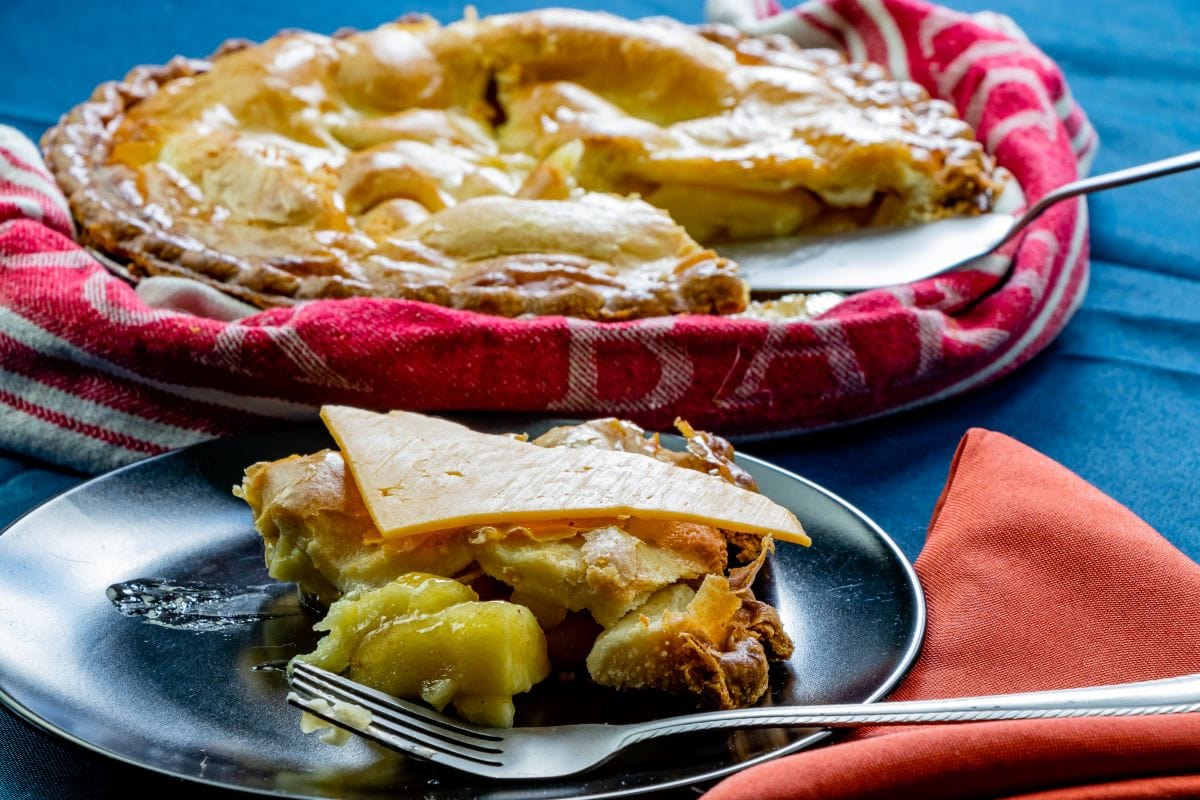 Apple pie and cheddar cheeseButlerstockphotography1