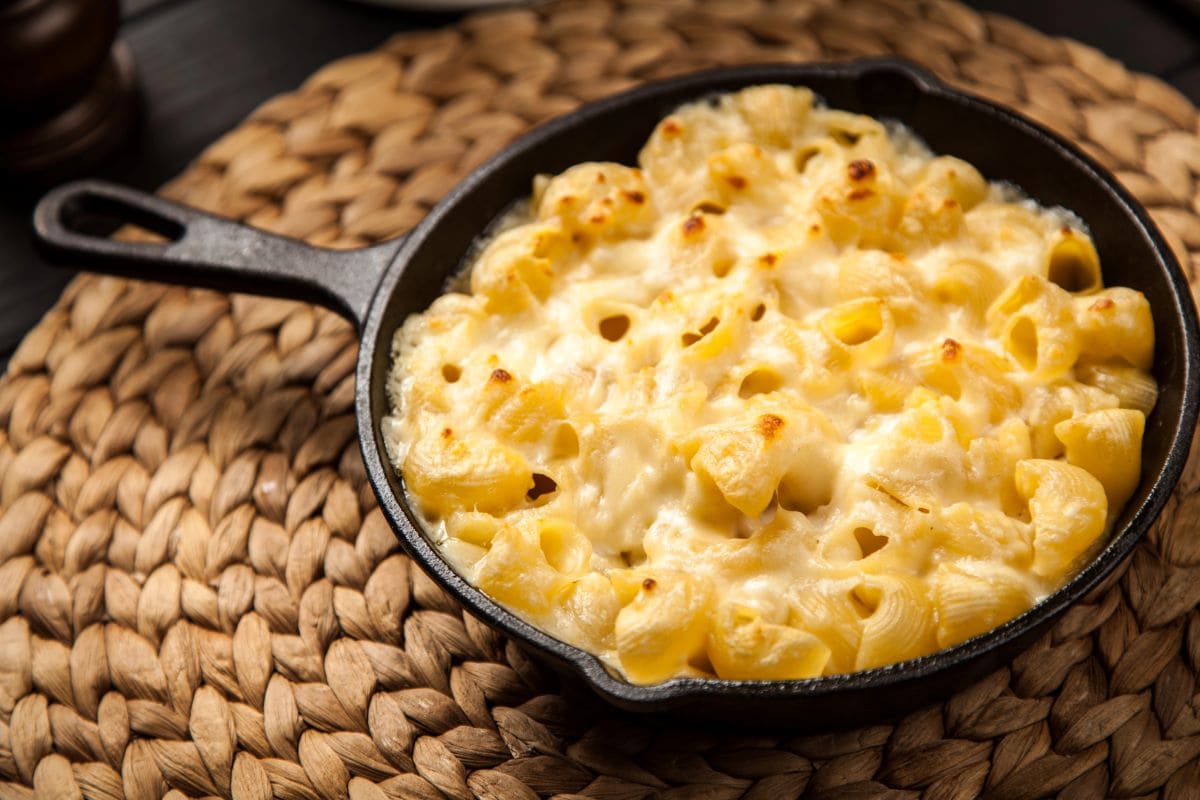 Baked macaroni and cheeseGdolgikh
