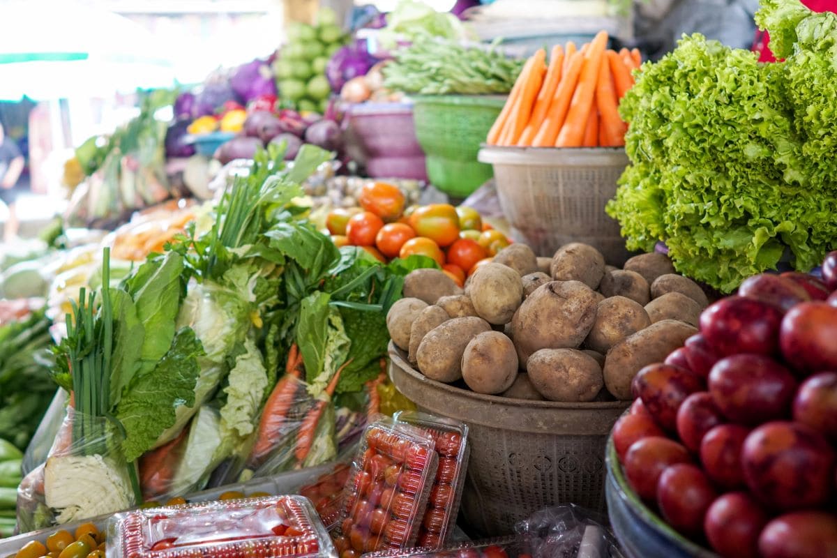 Ballardsfarmers marketOdua
