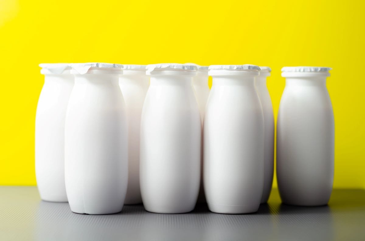 Bottled yoghurtQ77photo