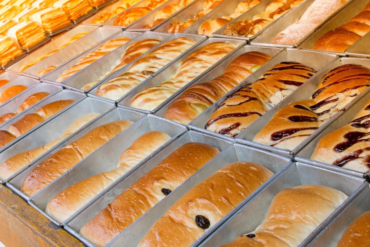 Bread in store2Wittayayut