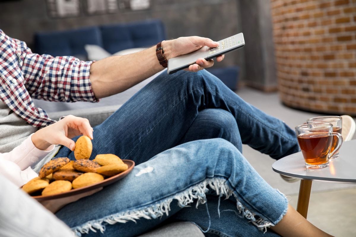 Eating and watching tvAndreyBezuglov