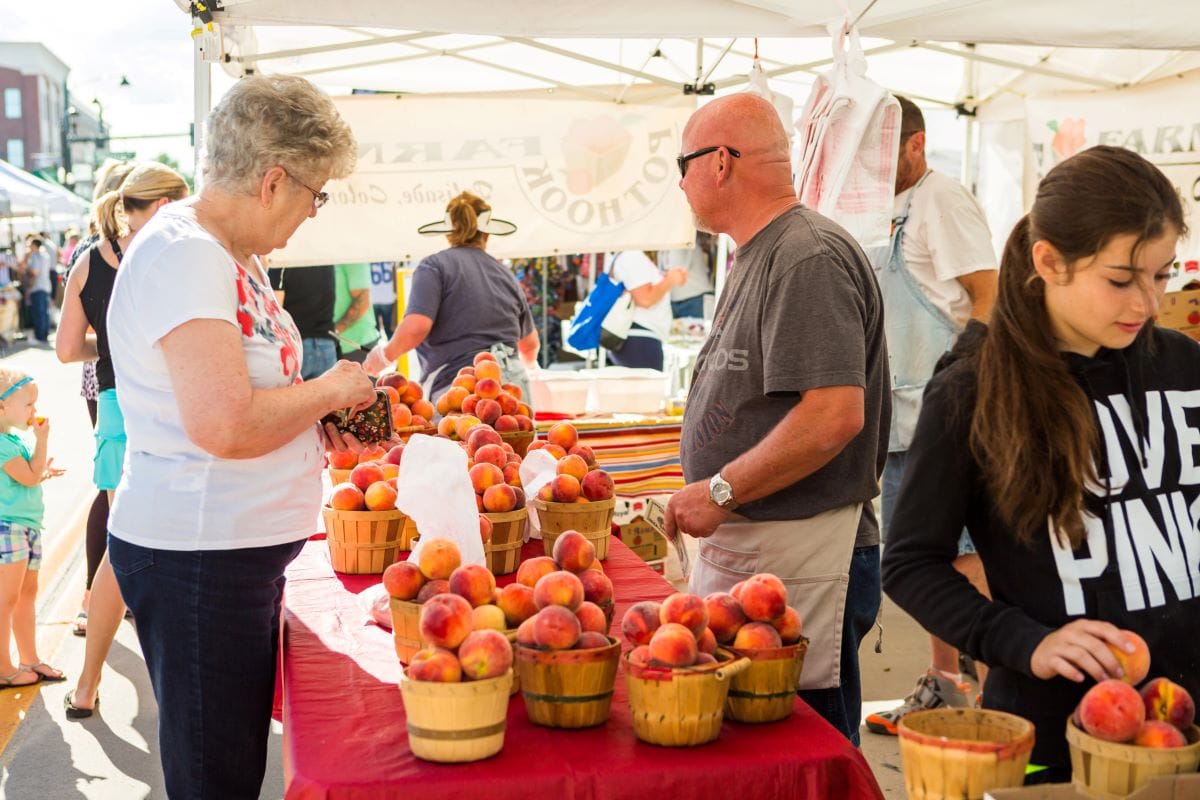 Farmers market with produceUrban light