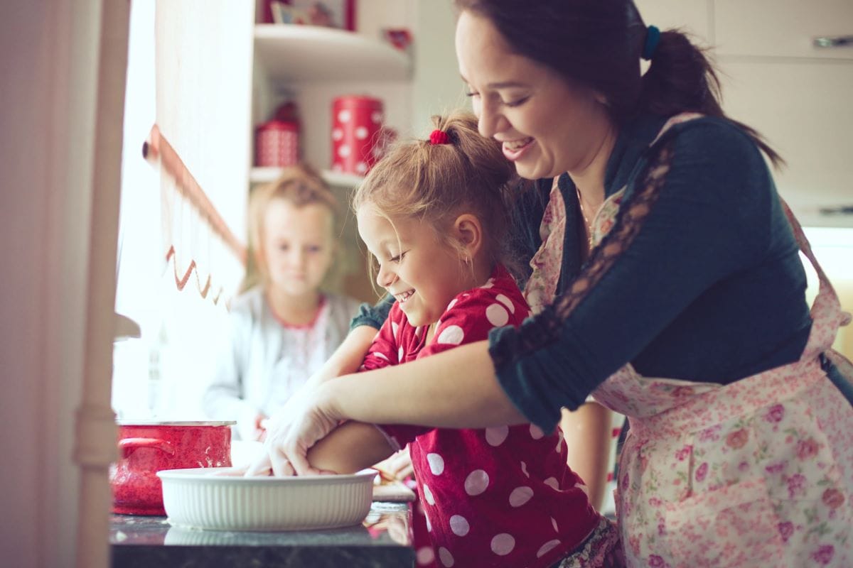 Feeding familyAlenkasm