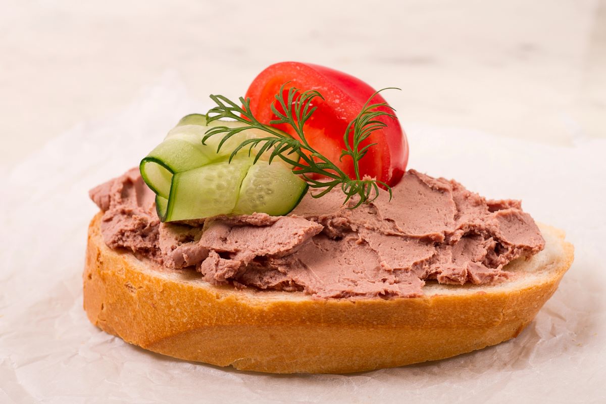 Foie Gras Crostini with Fig JamGala Didebashvili