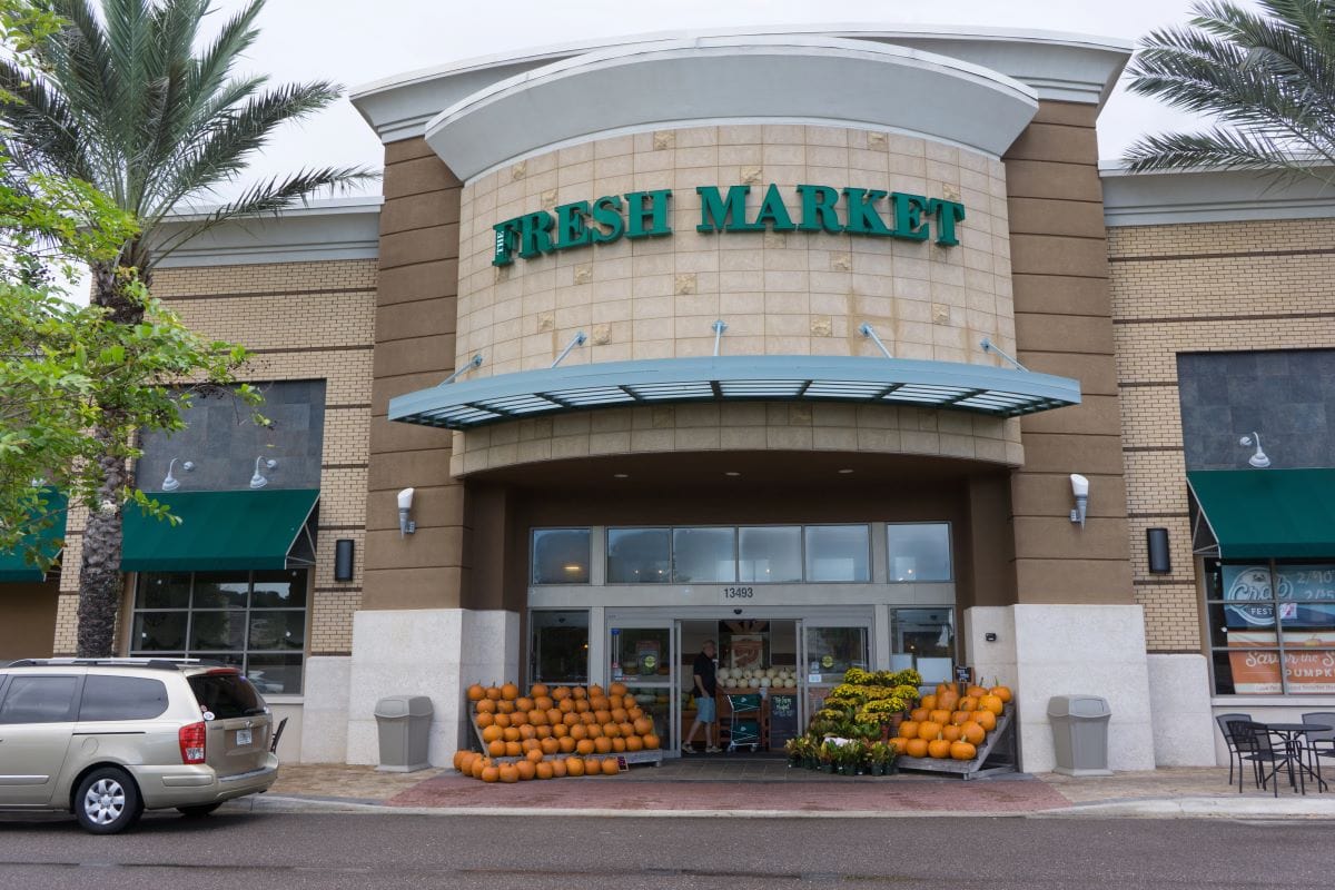 Fresh market storeVentanamedia