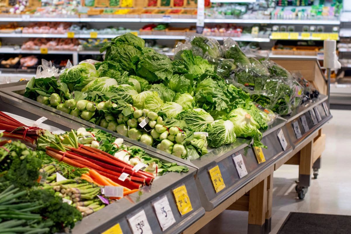 Fresh produce in storeDaria Nipot