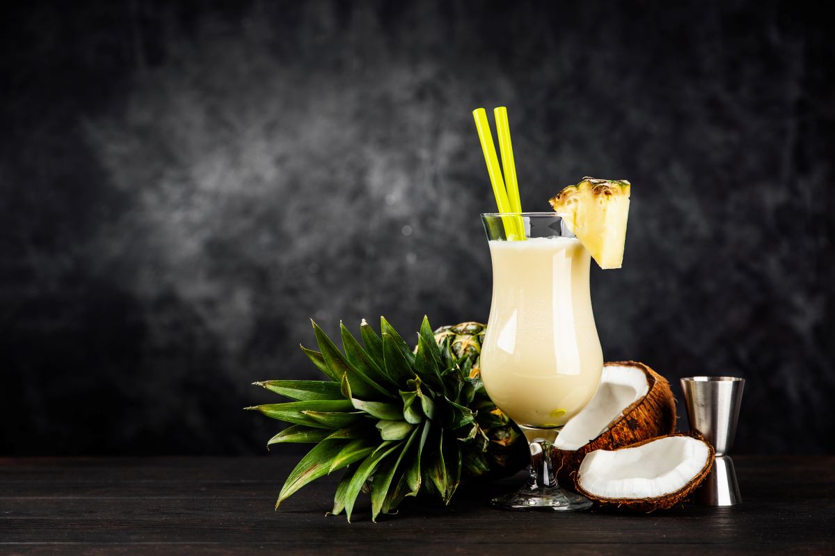 Frozen pineapple coconut crushGdolgikh