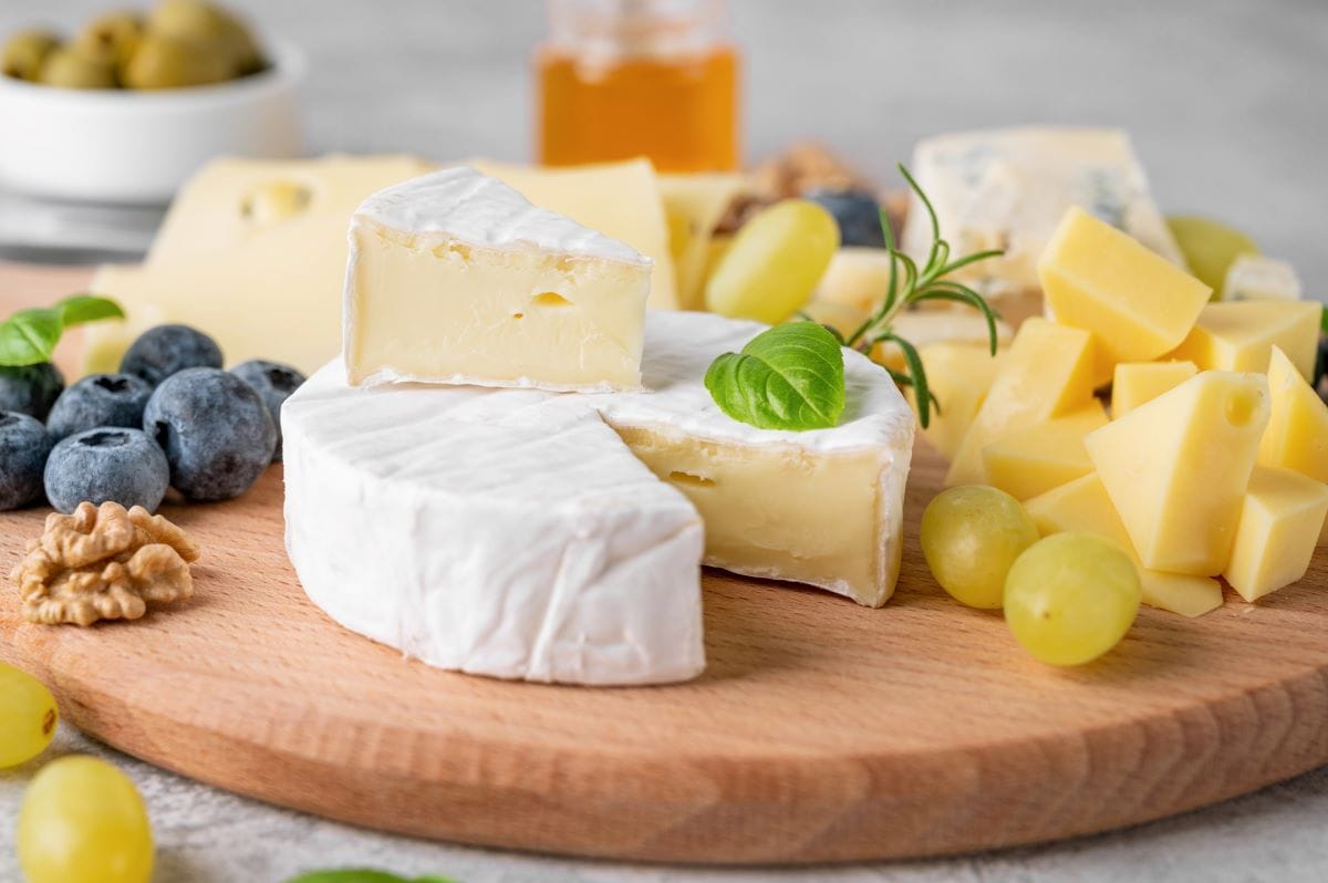 Fruit and cheese boardIrina2511