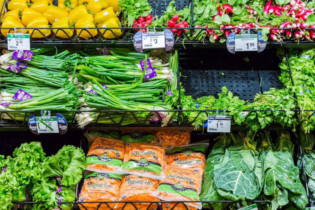 Fruit and vegetables marketUrban light
