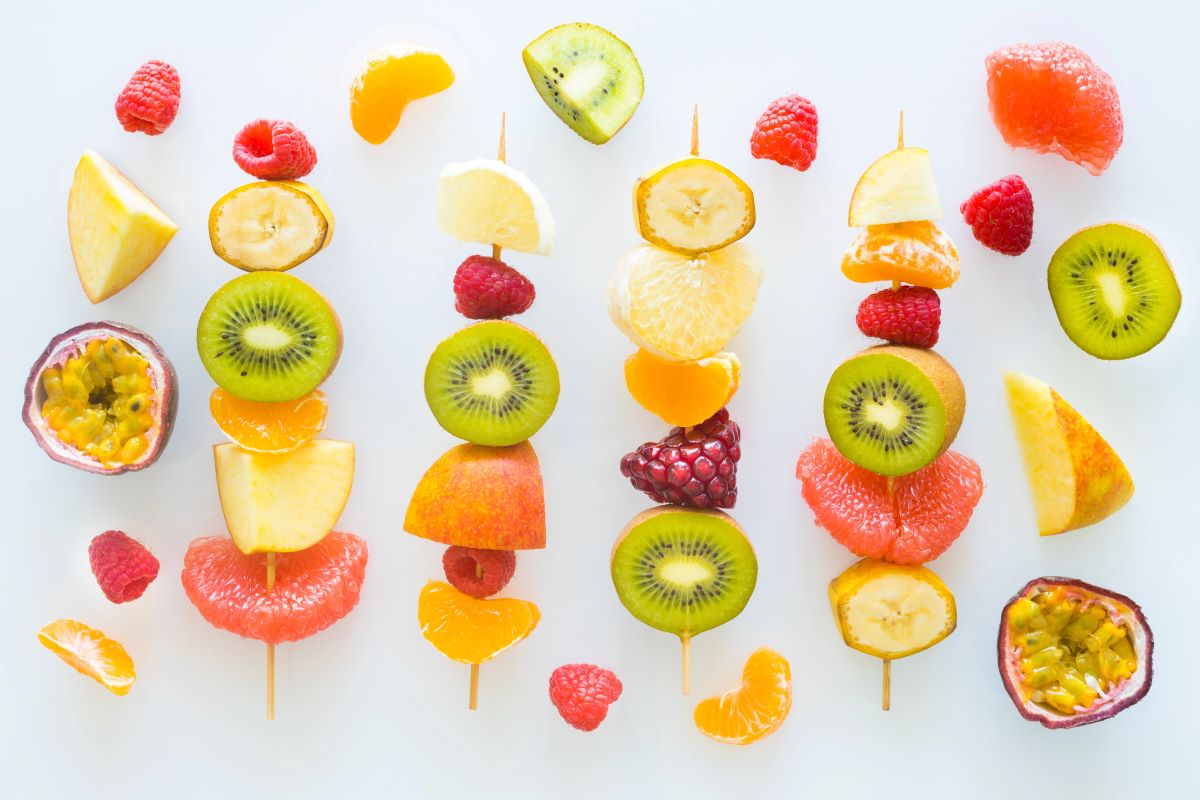 Fruit skewers3Rochu 2008