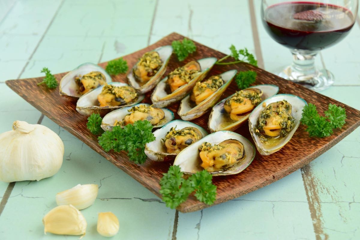 Garlic Butter MusselsWidyastuti