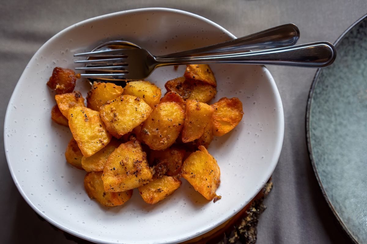 Hand cut potatoesJacksonstockphotos