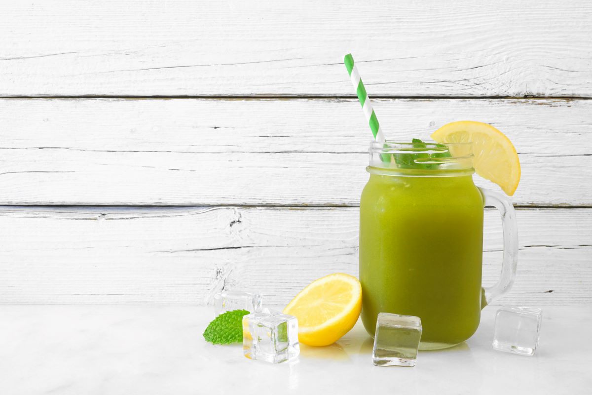 Iced macha lemonadeJeniFoto