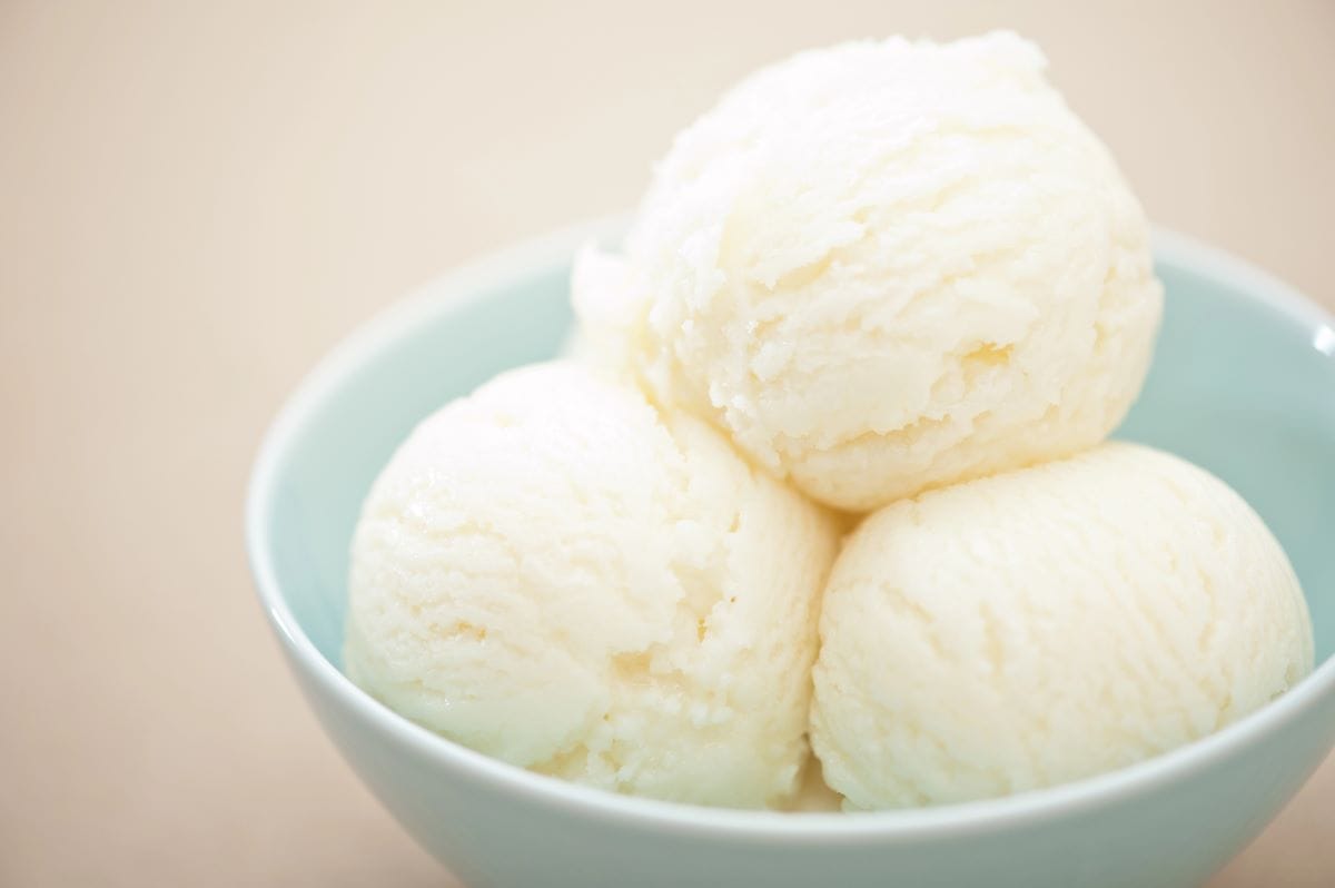 Milk ice cream2A41cats