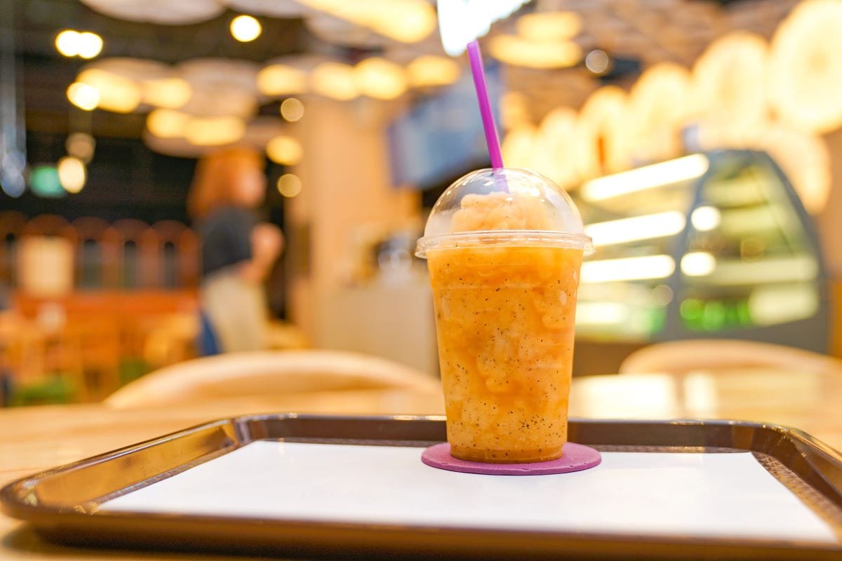 Passion fruit smoothieSurachetsh
