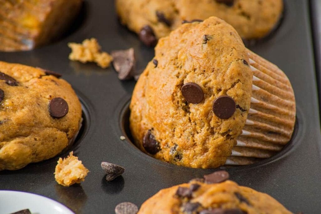 Peanut Butter Banana Muffins with Chocolate by Recipes From Leftovers
