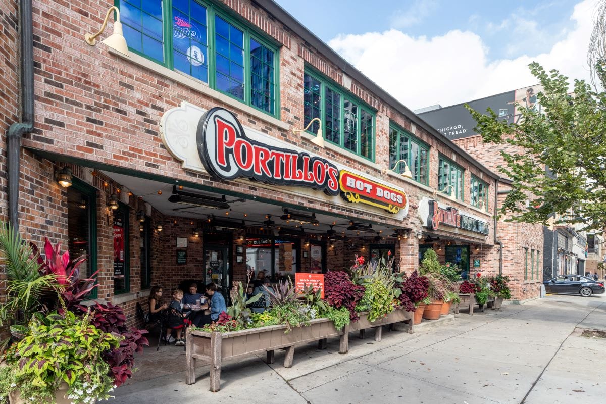 Portillos restaurantJ.Hendrickson3