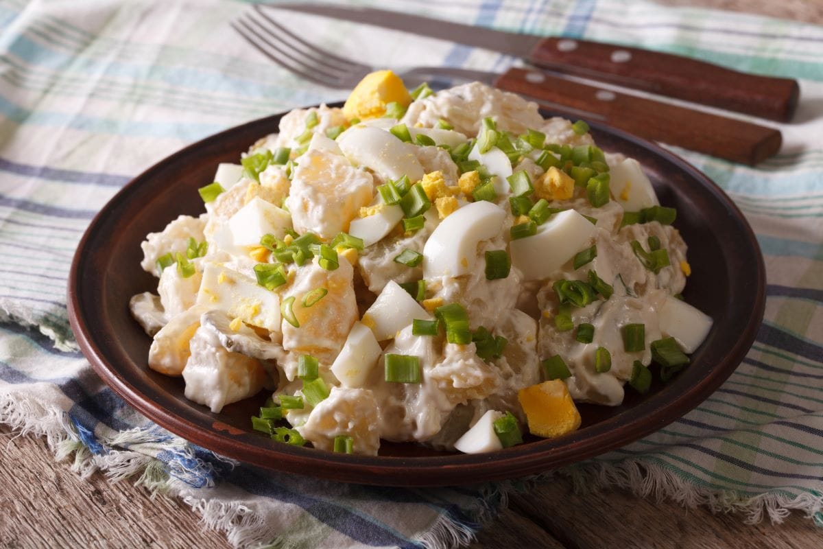 Potato saladLenyvavsha