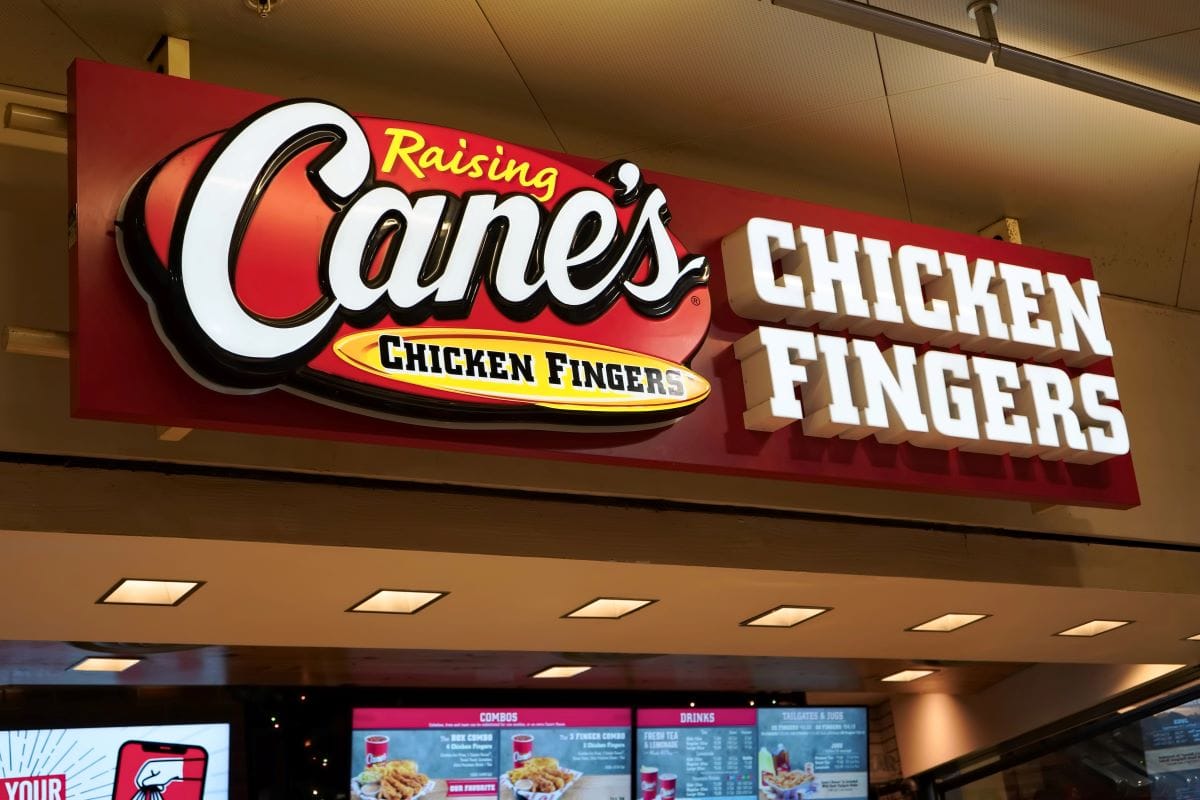Raising canes chicken fingersKasasagiproductions 2