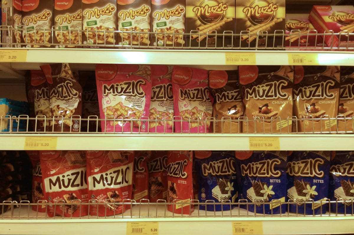 Snacks in storeAisyaqilumar