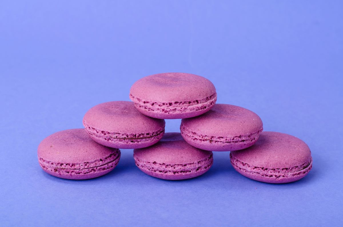 Violet MacaronsArtCookStudio