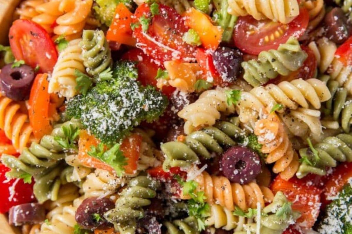 Zesty Italian Pasta Salad by Yellow Bliss Road