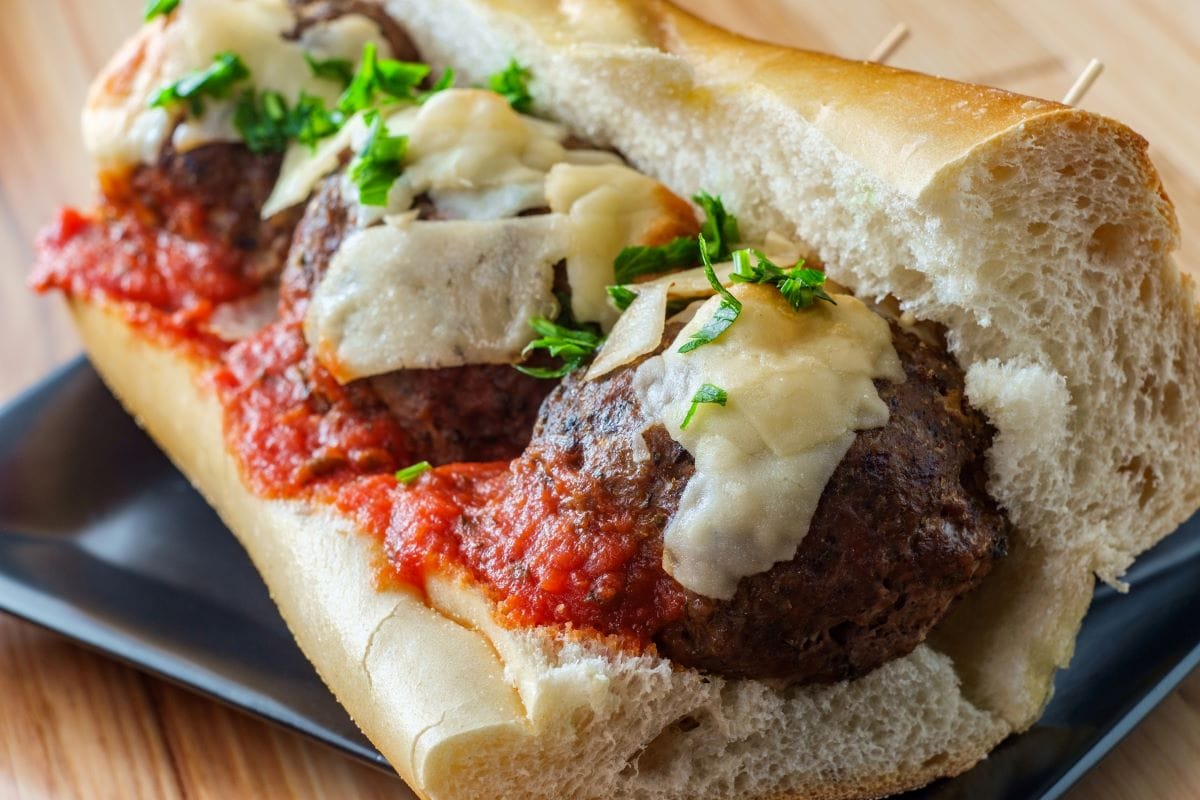 meatball parm heroEzumeimages