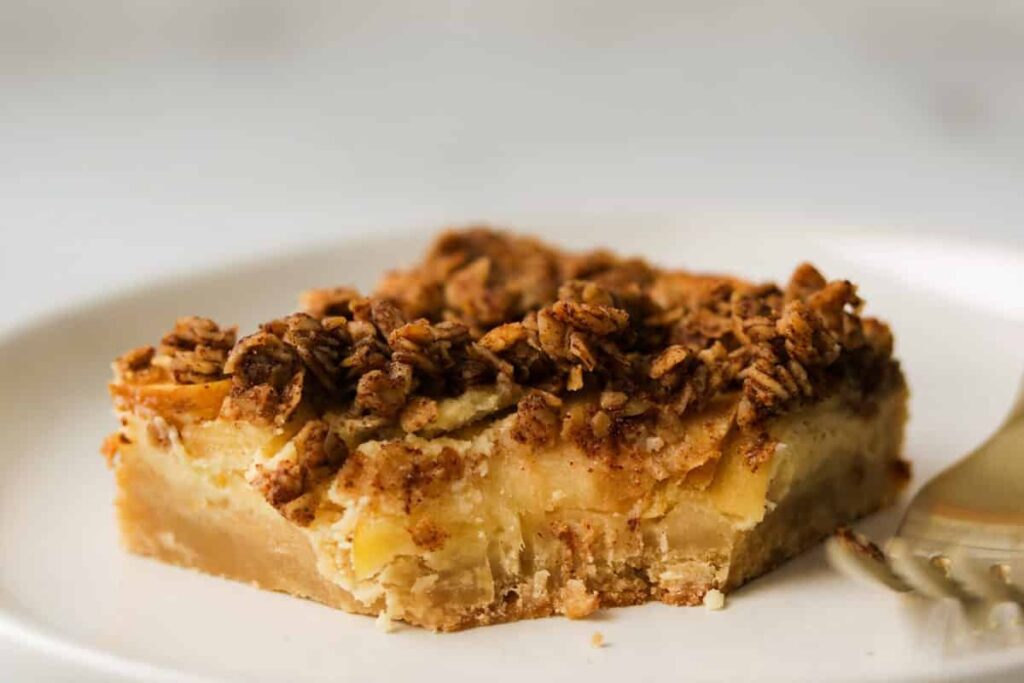 Apple Crisp Shortbread Bars by The Healthy Epicurean