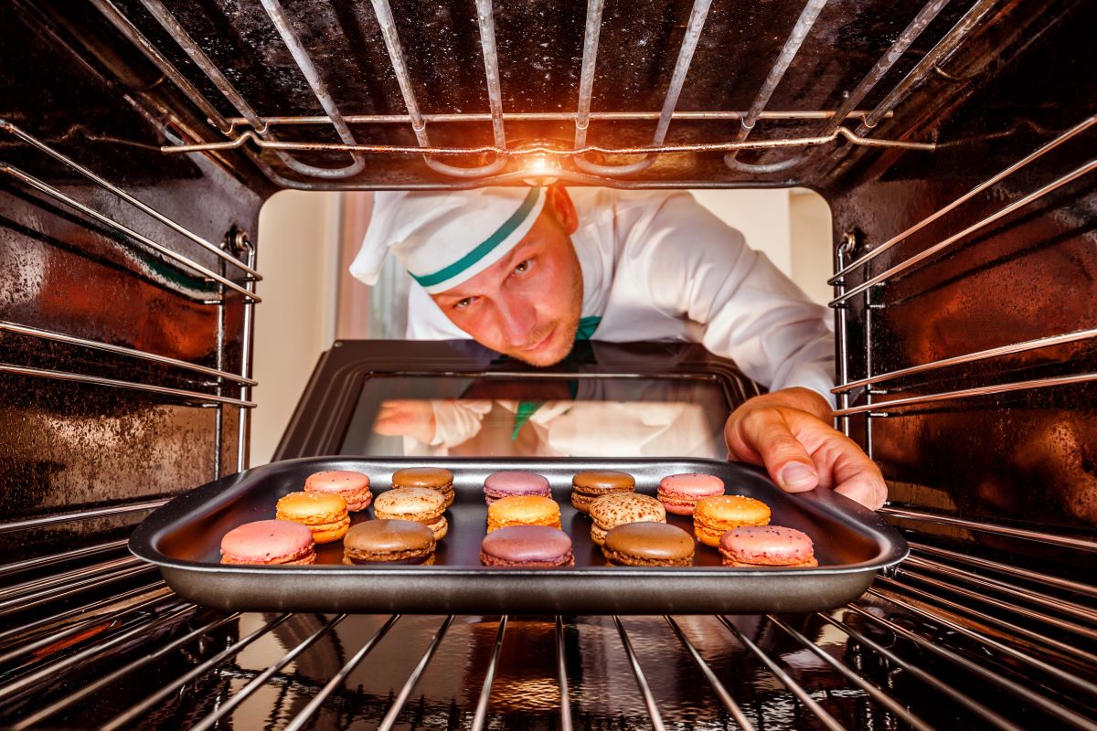 Bakers making macarons