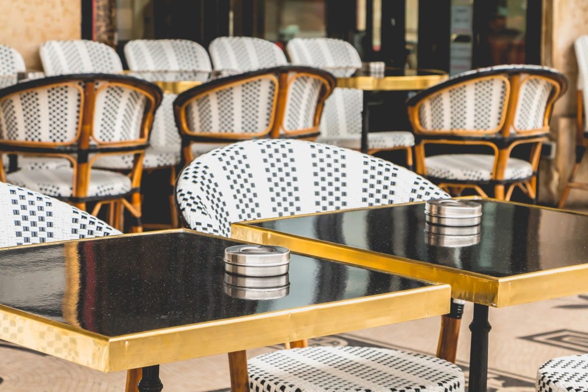 Bistro tablesPierreOlivier