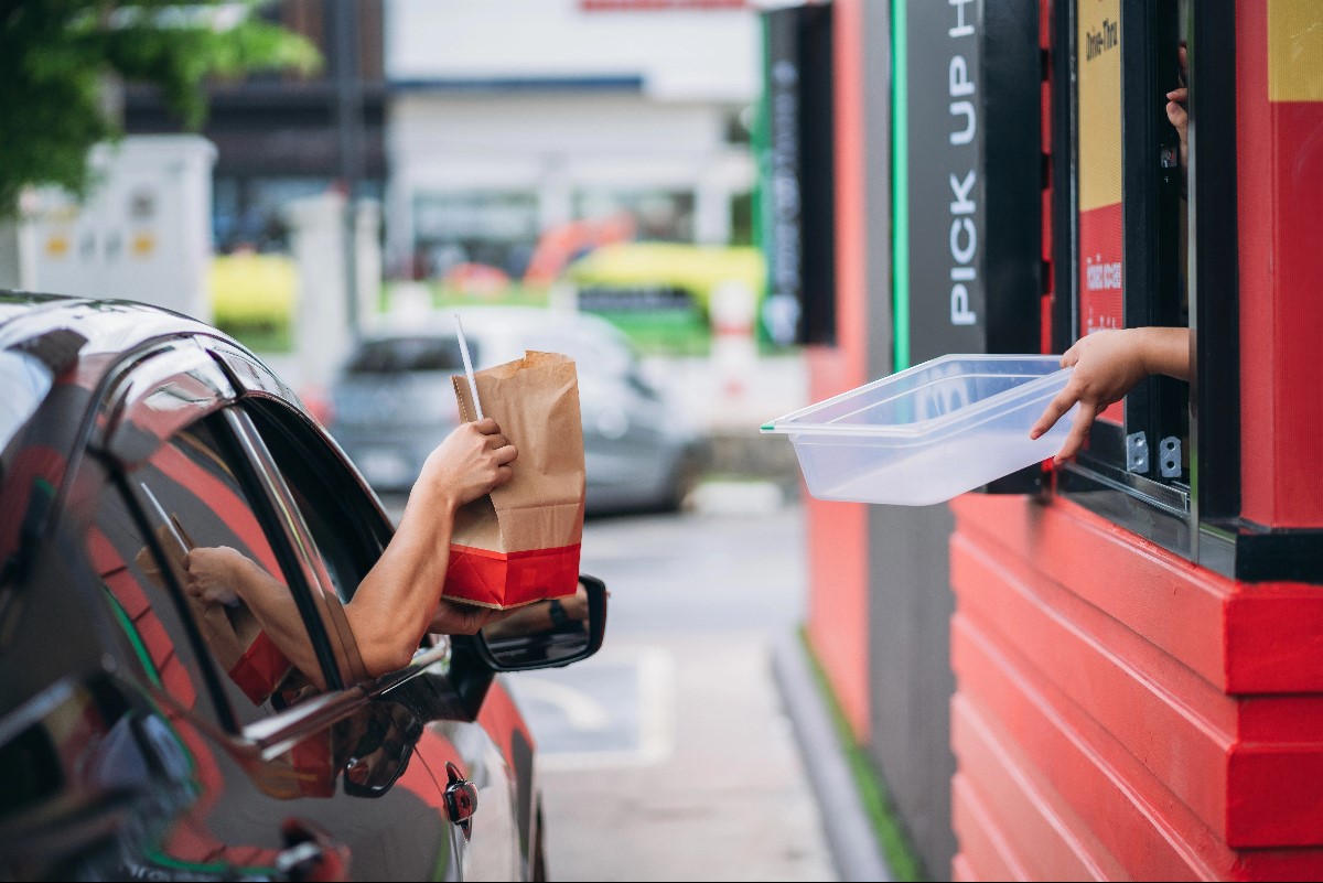 Changing order in drive thru