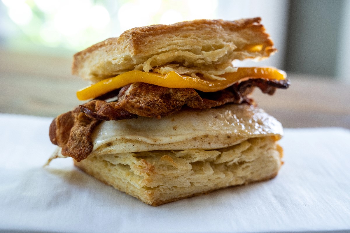 Cheese biscuit and bacon