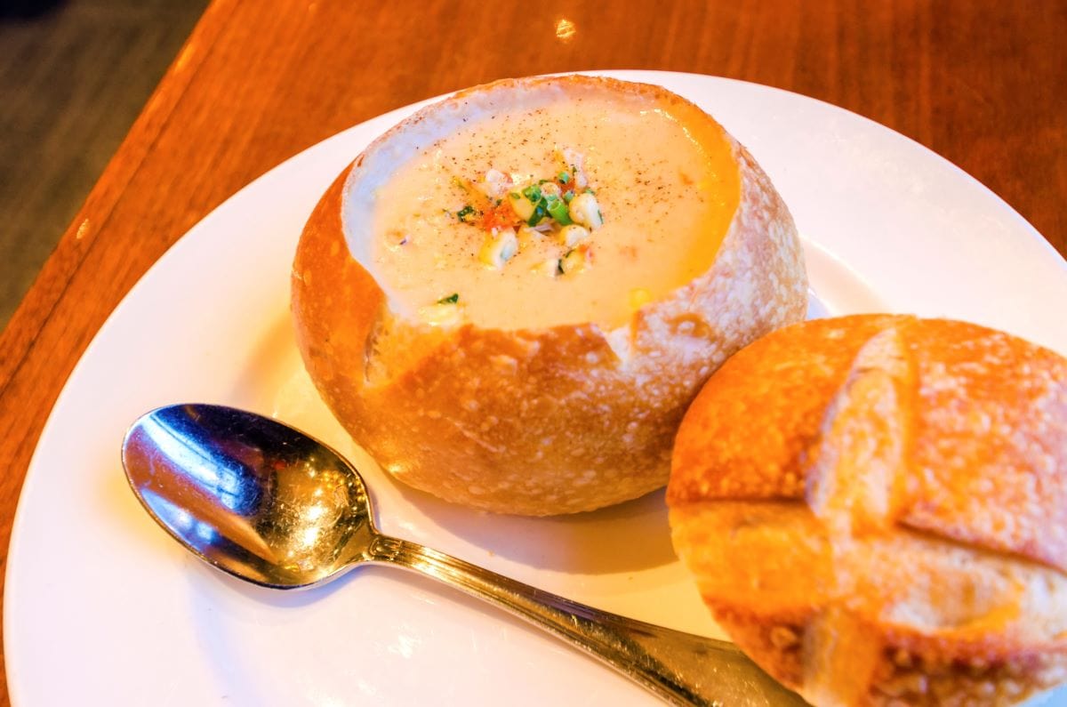 Clam Chowder and bread bowlF8grapher