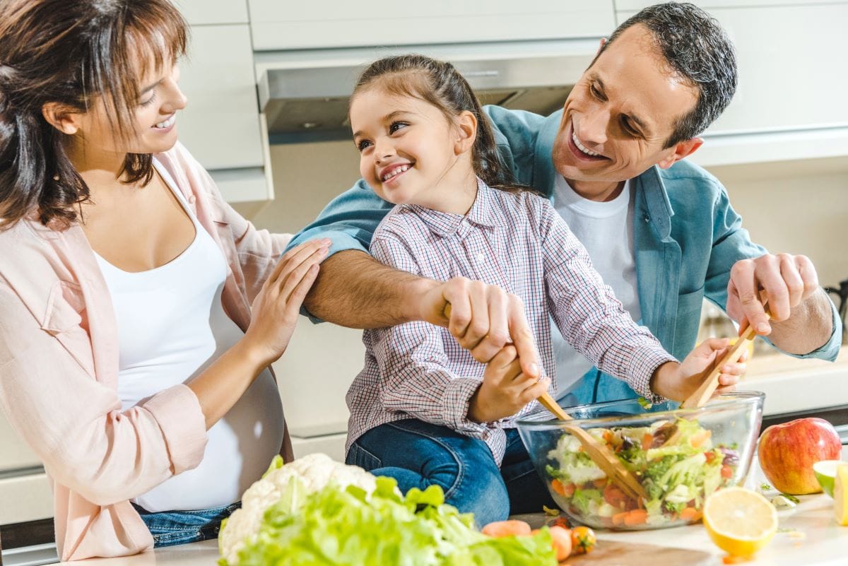 Cooking Together as a FamilyArturVerkhovetskiy