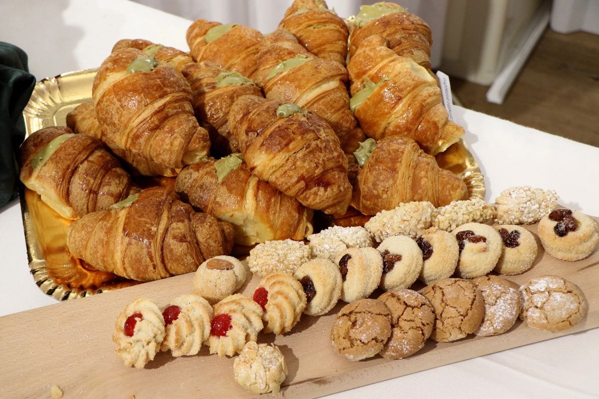 Croissants with