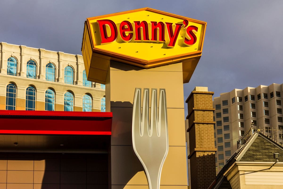 DennysJetcityimage2