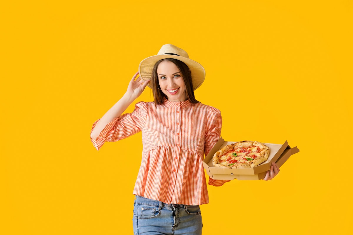 14 Drive Thru Hacks That Employees Wish You Didn’t Know