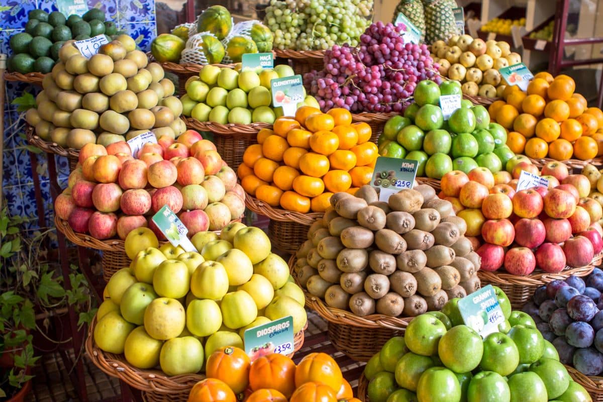 Fresh produce stacked in storeCAHKT