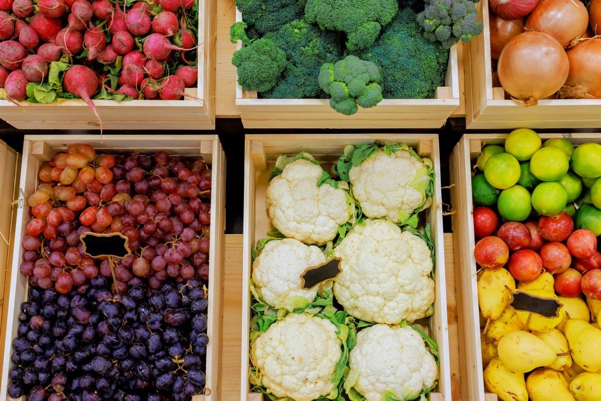 Fresh produce stallPhotovs