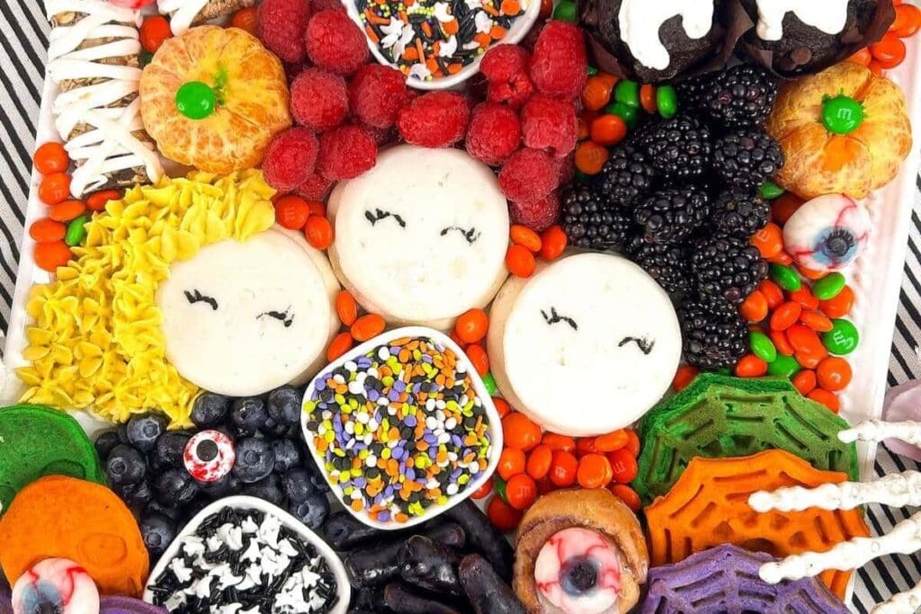 Hocus Pocus Breakfast Board by The Soccer Mom Blog