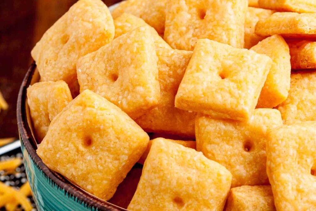 Homemade Cheese Crackers by Chew Out Loud